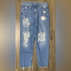 American Eagle High Rise Mom Jean Comfort Stretch Waistband Denim Womens 4 Short